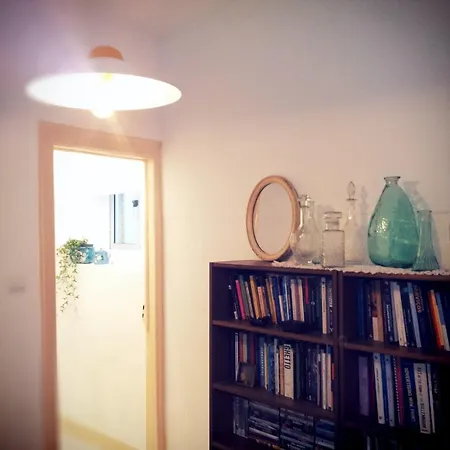 Granny's House At Mouraria Appartement